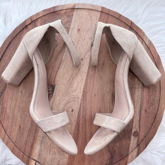 Aldo Shoes Womens Size 10 Block Heel Sandal Beige Suede Ankle Strap Dressy - Picture 9 of 13